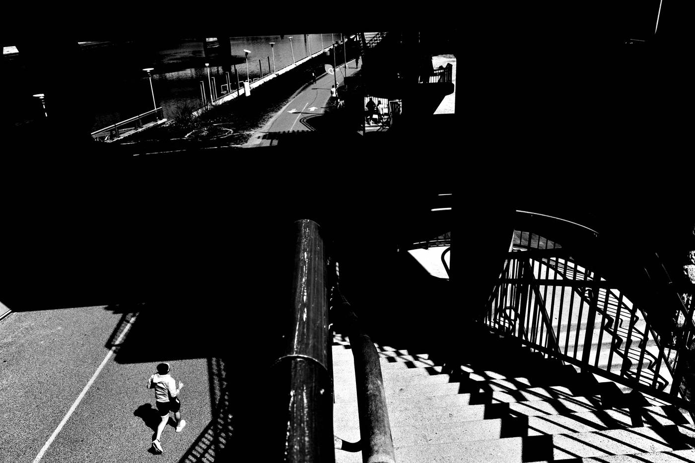 Frame 007