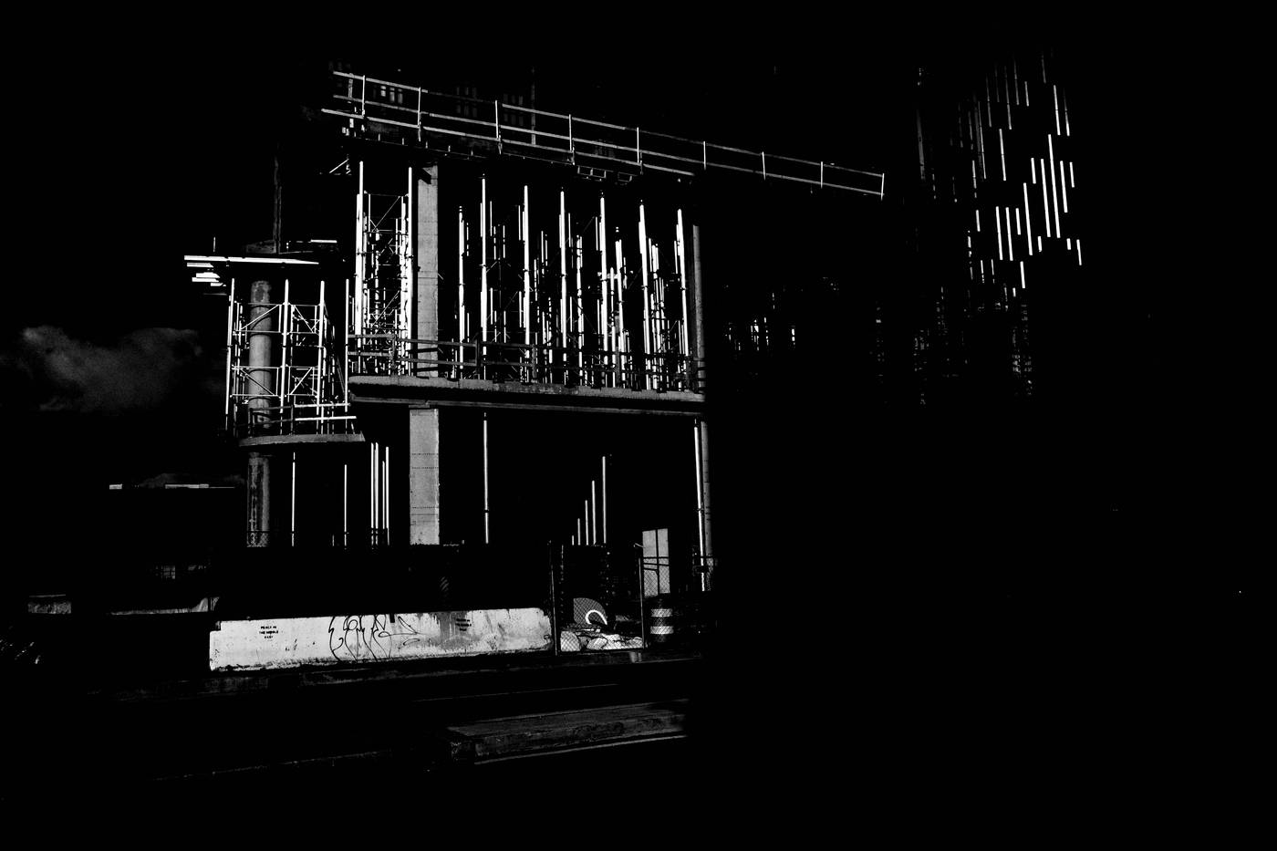 Frame 004