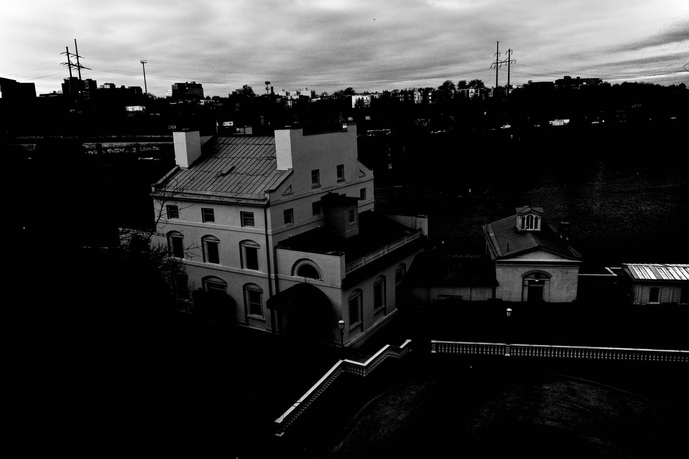 Frame 010