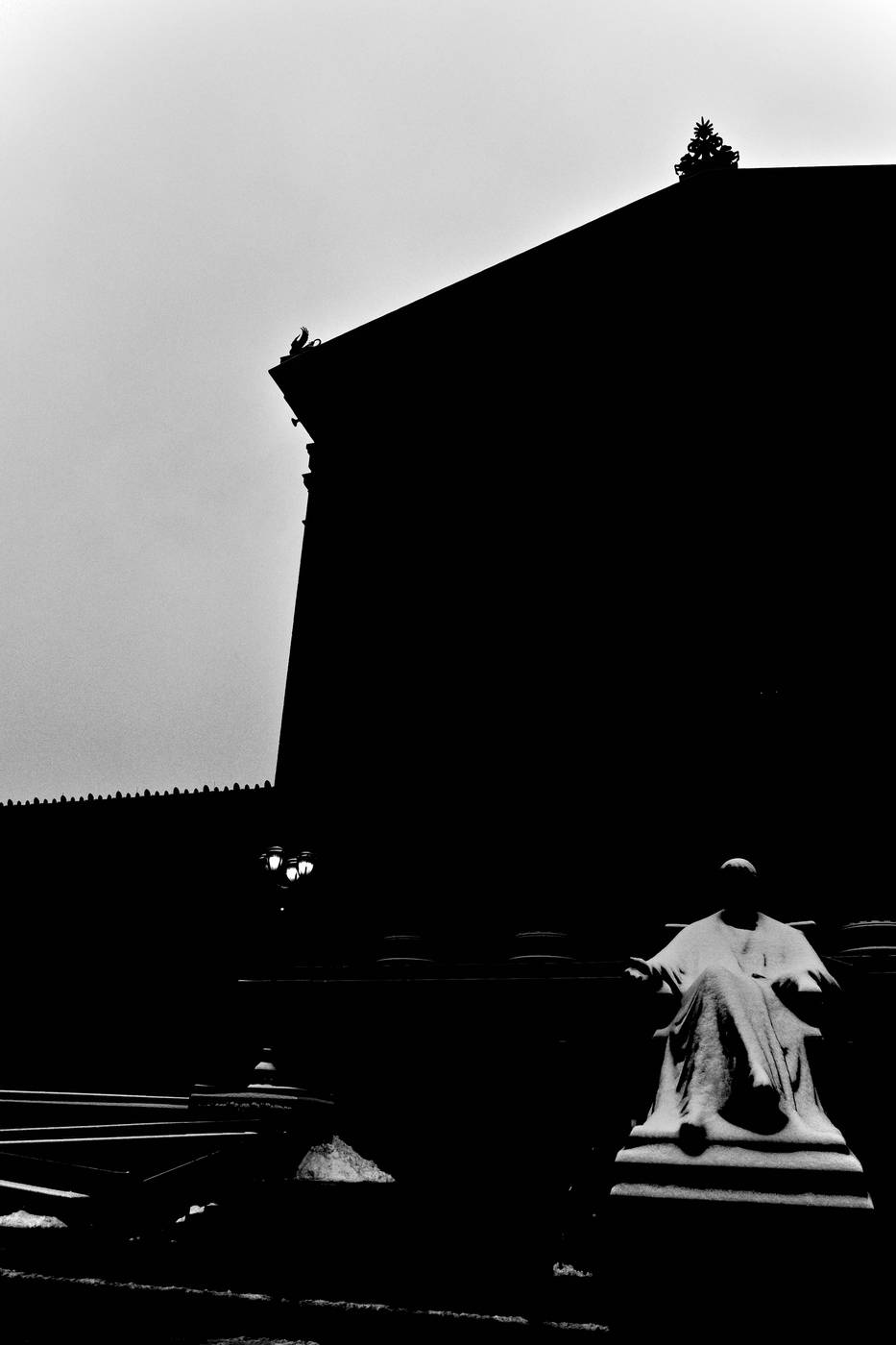 Frame 012