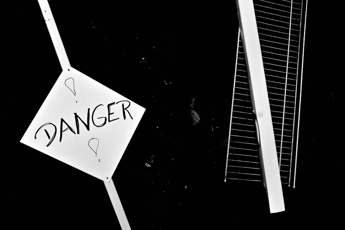 Frame 001