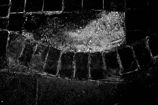 Frame 006